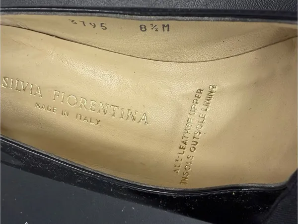 Silvia Fiorentina Patent Leather Bow Loafers Size 8.5 - Image 6