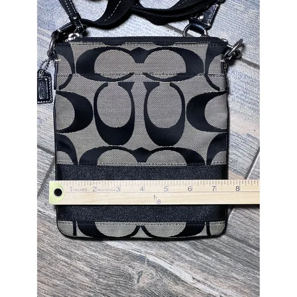 Coach Signature Stripe Swingpack Bag Black Grey‎ Jacquard Crossbody Small Y2K - Image 5