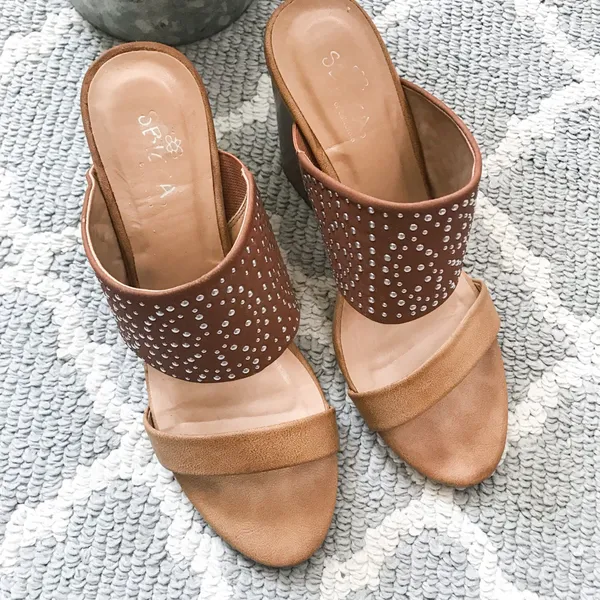 Francesca’s studded cognac block heel mule sandal Brown Size 7.5 - Image 4