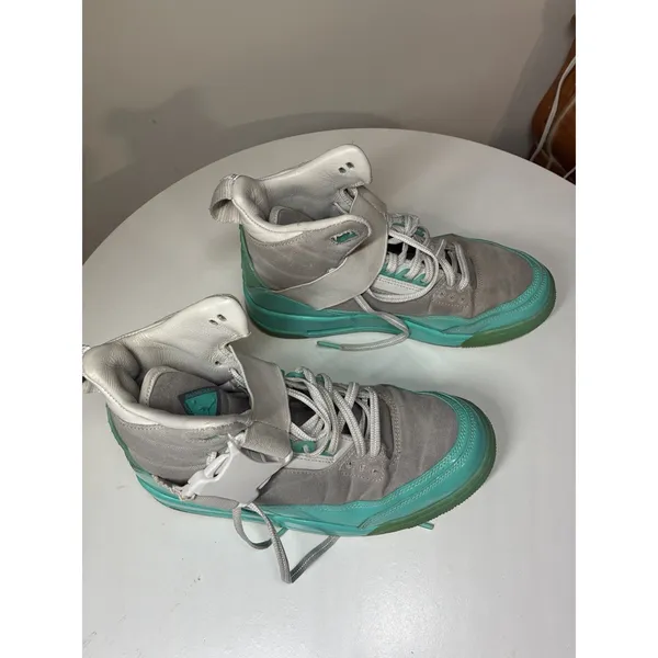 Women Nike Air Jordan 3 Retro‎ Explorer XX Grey Mint Green Size 7.5 Used - Image 9
