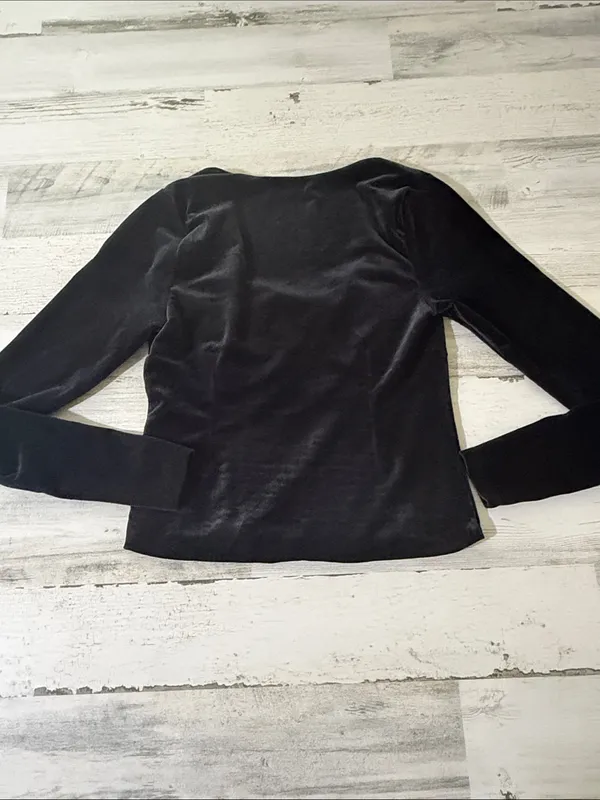 Abercrombie & Fitch Black Velvet Long-Sleeve Sweetheart Top Size Medium - Image 6