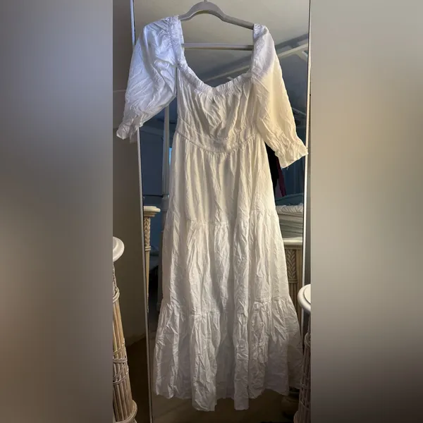 NEW Off Shoulder Long Sleeve Smocked Side Split Flowy Lined Tiered Maxi Dress M - Image 5