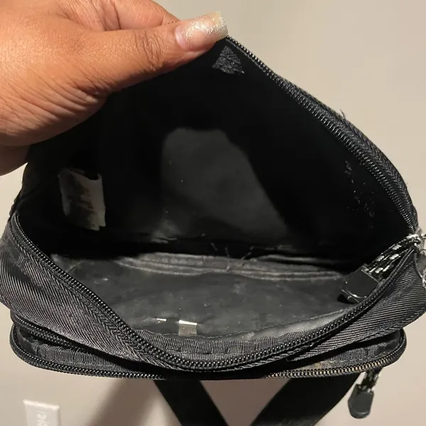 Vintage Walt Disney Black Pooh Waist Bag/ Fanny bag - Image 4