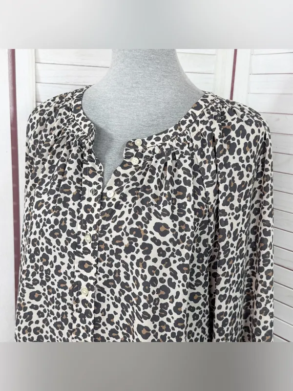 Loft Leopard Print Gathered Neck Button Up Blouse Cream Tan Large Long Sleeve - Image 5