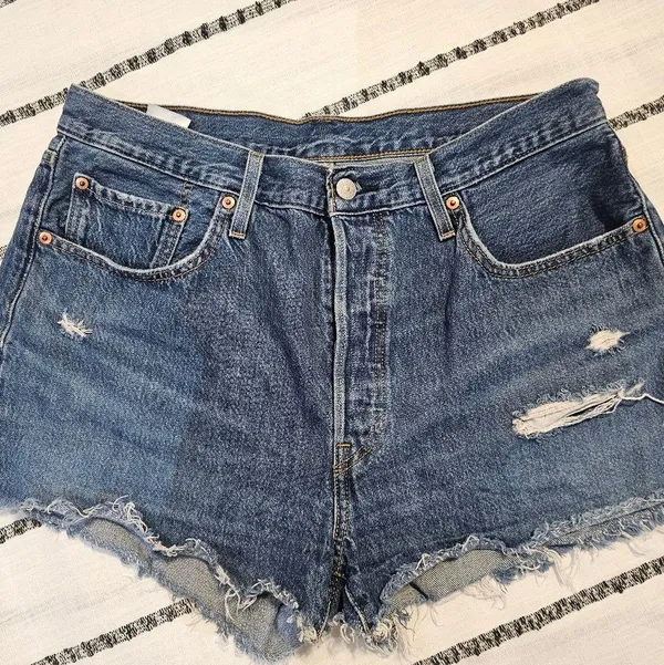 Levi’s 501 Denim Distressed Shorts - Image 6