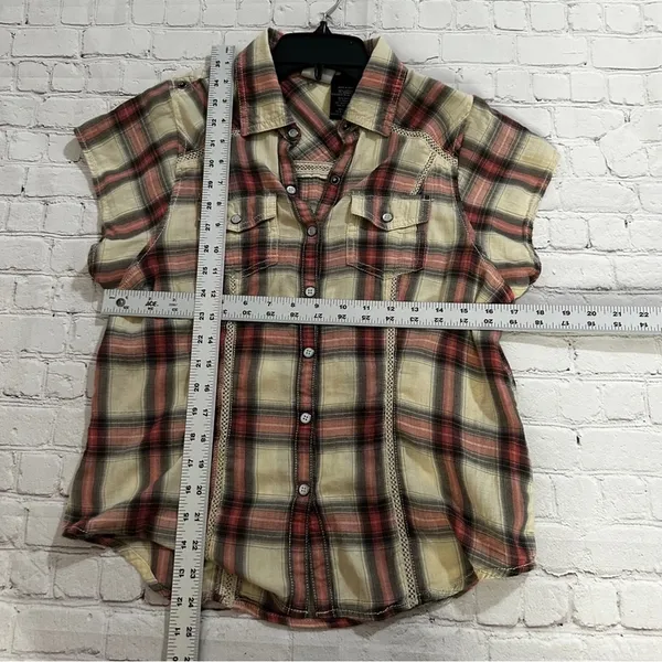 Women’s Harley Davidson button-down - Image 7