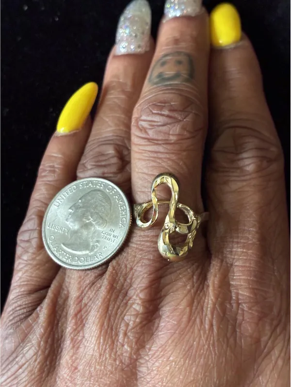 Vintage Gold Tone Abstract Swirl Statement Ring Sz 9 - Image 5