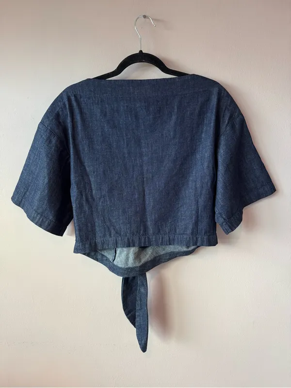 Banana Republic NWT Women’s Denim Cropped Tie Shirt Blouse Size Small - Image 8