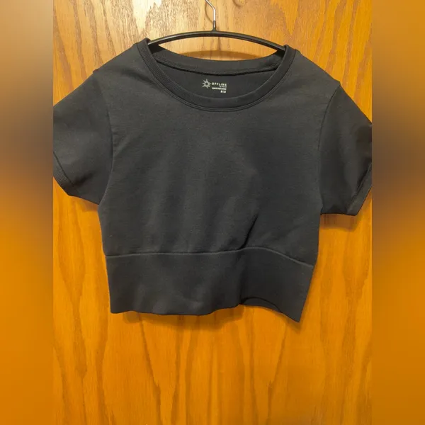 Offline By Aerie Real Me Black Short Sleeve Crop Seamless Top Size Medium - Image 3