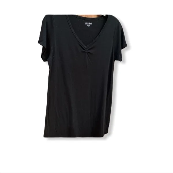 A Pea In The Pod Maternity Shirt - Image 7