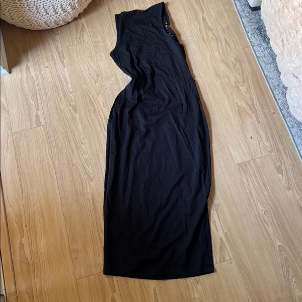 With Jean Elegant Black Sleeveless Dress - Image 3