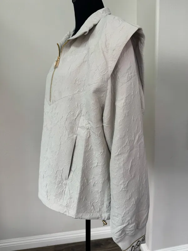 Nike NWT Women’s Oversized Textured Jacket Size S - Image 10