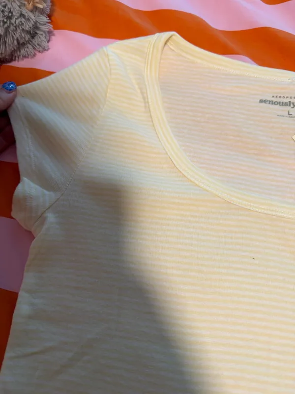 Aeropostale Super Soft Scoop Neck Tee - Image 4