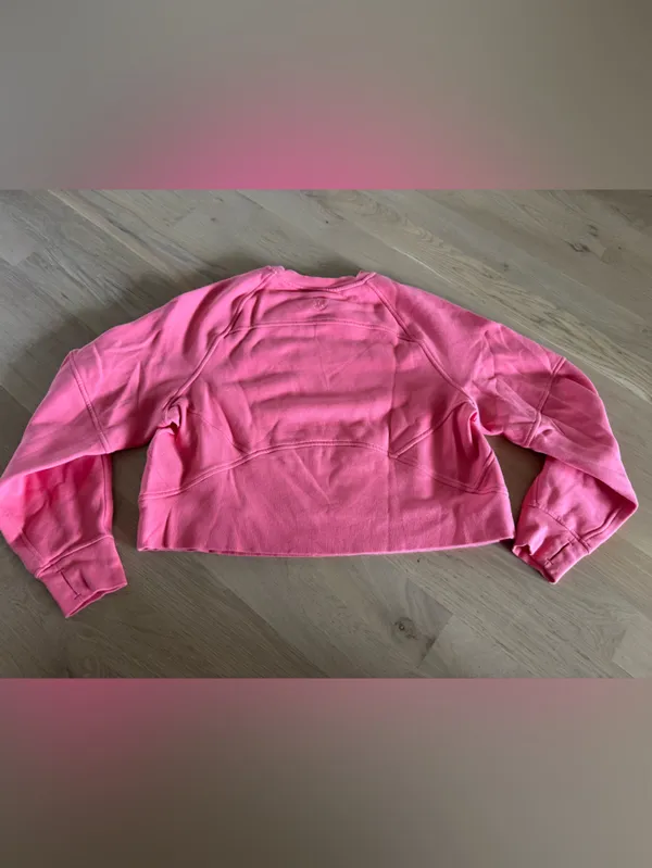Lululemon Scuba Oversized Pullover Wordmark Sakura Pink size m/l - Image 10