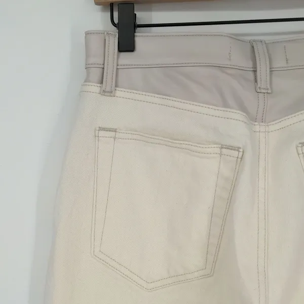 Abercrombie & Fitch Women's 90s Straight Ultra High Rise Cream Faux Leather Jean - Image 14