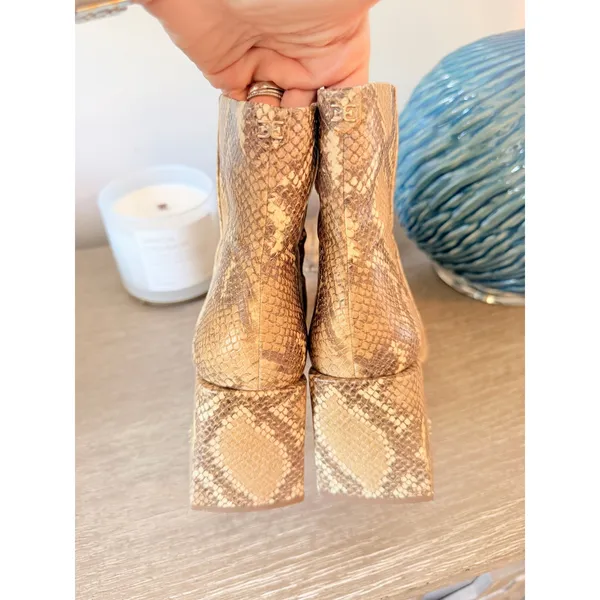 Sam Edelman Codie Snakeskin Ankle Boots‎ Women Beige 9 - Image 4