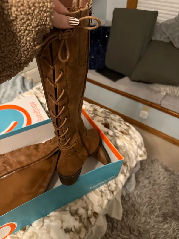Baretraps Brown lace up back boots - Image 3