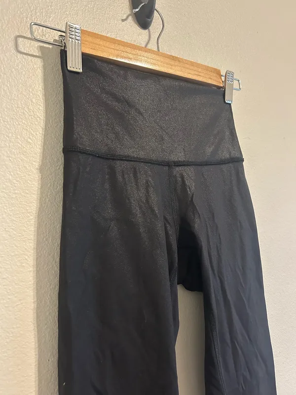 Lululemon Women’s Wunder Train High Rise Tight 23” Foil Black Size 2 - Image 7