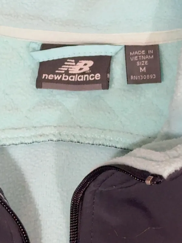 New Balance Women’s M Softshell Fleece Lined Colorblock Athletic Jacket - Image 8