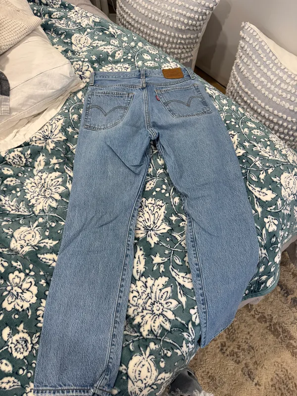 Levi’s Jeans - Image 2