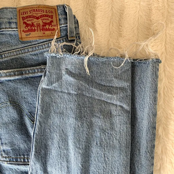 Levi's 501 Light Wash Raw‎ Hem Skinny Jeans - Image 8