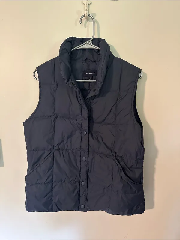 Land’s end down fill puffer vest navy small - Image 2