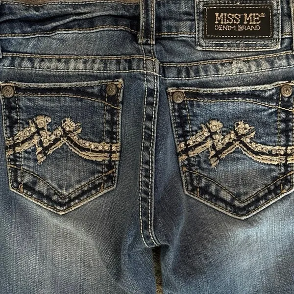 Miss Me Size 27 Skinny Jeans Bling Jewels Style JD103752 Low Rise Y2K - Image 3