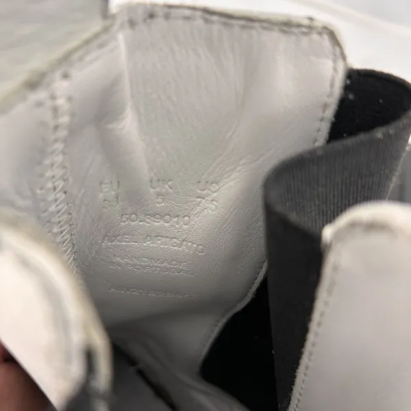 Axel Arigato Rain Boots Womens 7.5 White Leather Black Chelsea Duck Boots - Image 3