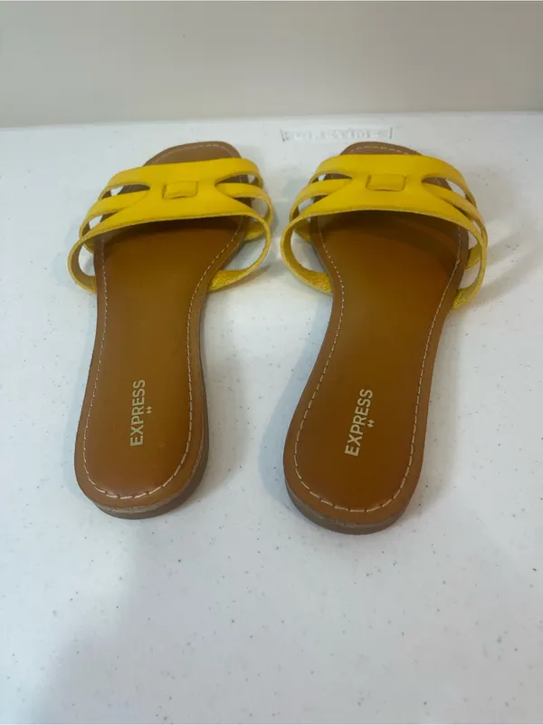 Express Yellow Double-Strap Slide Sandals - Image 4