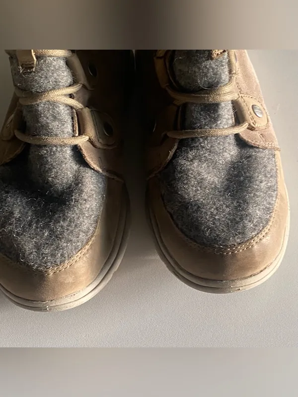Sorel Boots‎ Tan & Grey size 6 - Image 5