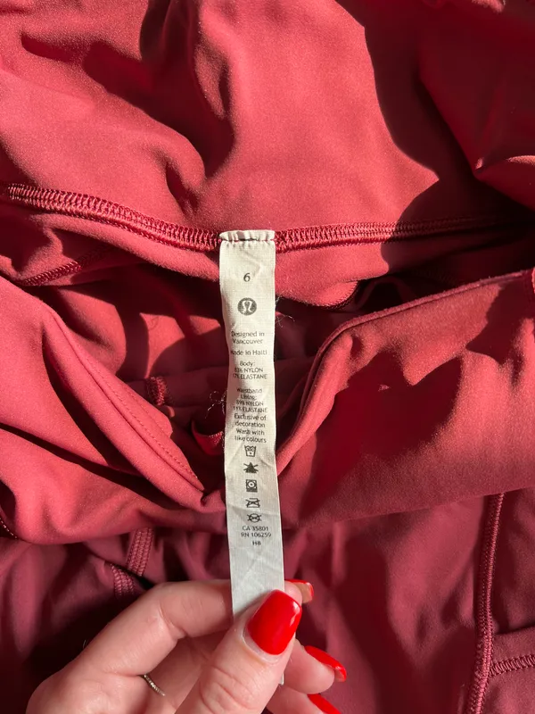 Lululemon Leggings - Image 3