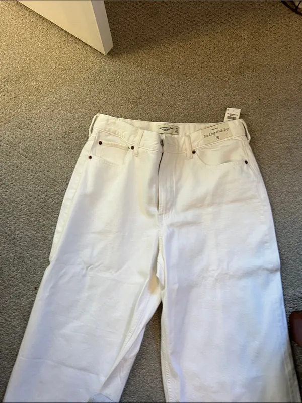 Abercrombie & Fitch White Wide-Leg Jeans - Image 2