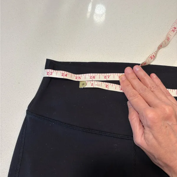 Lululemon black mesh leggings (flawed) size 4. - Image 9