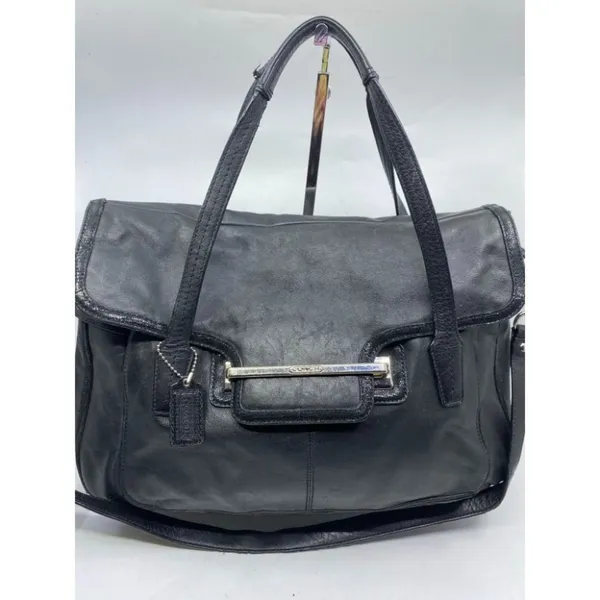 COACH Medium/ Large Leather Black Shoulder Bag - Image 4