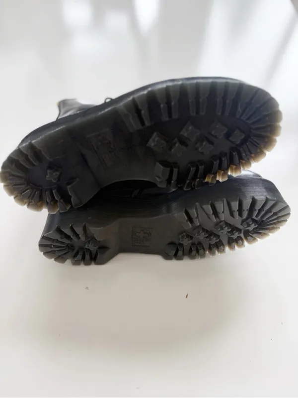 NEW Dr. Martens Jadon Black Platform Combat Boots Size 6 - Image 5