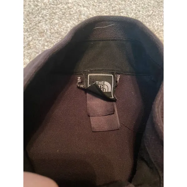 Black north face size small‎ - Image 3