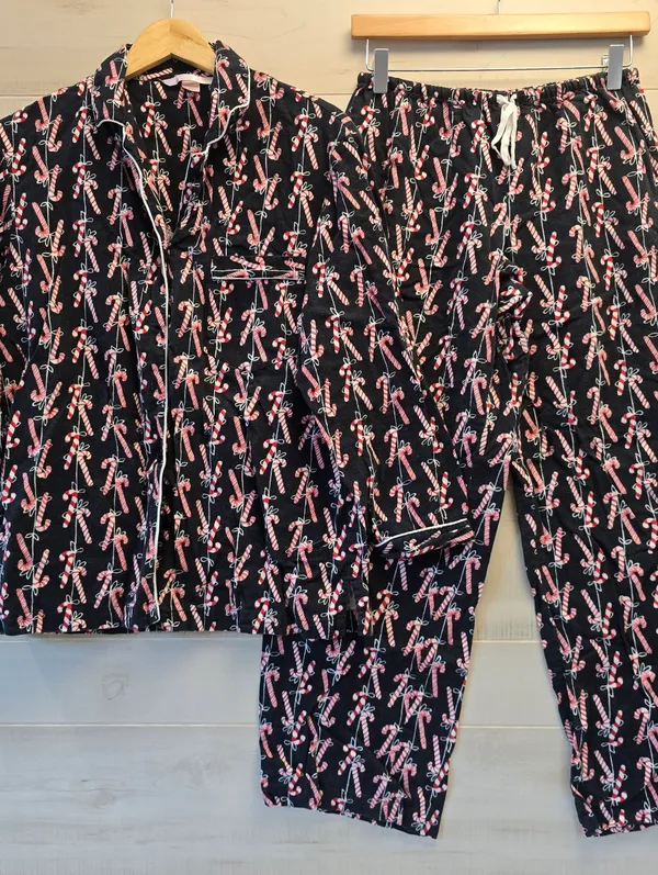 {XS} Vintage Victoria's Secret Christmas Candy Cane Pajama Set - Image 2