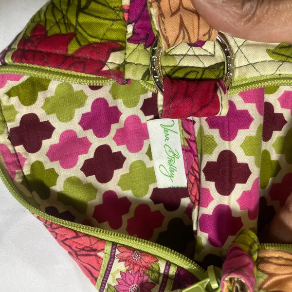 Vera Bradley Quilted Hipster Crossbody Bag - Hello Dolly Floral Pattern - Image 5