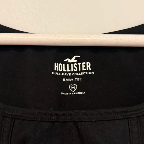 Hollister Black Corset Baby Tee - Image 6
