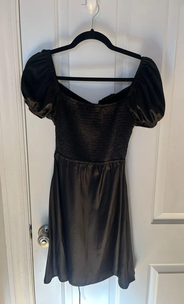 Princess Polly Black  Tie Front Dress - Image 3