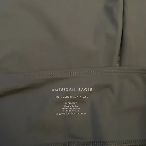 AMERICAN EAGLE The Everything Flare Pant Legging In Olive Green - Image 4