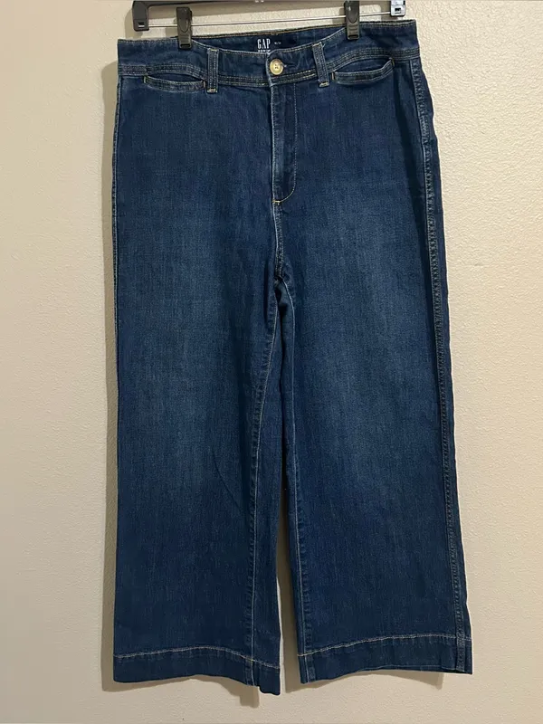 GAP Dark Wash High Rise Wide Leg Cropped Denim Jeans Women’s Size 12 / 31 - Image 3