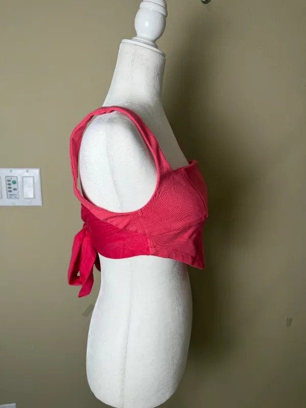 Urban Outfitters Hot Pink Scarf Tie Back Crop Top Size Small - Image 4