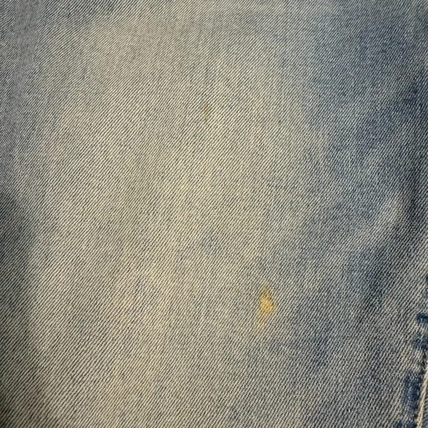 GAP “True Skinny” Distressed jeans. Size 8 has two spots in the front leg - Image 3
