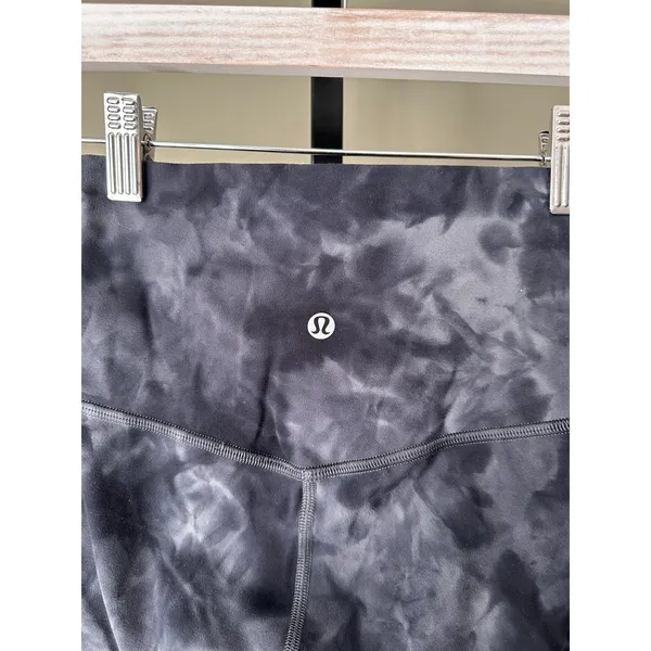 Lululemon Align Short 8" *Diamond Dye Size 2 - Image 4