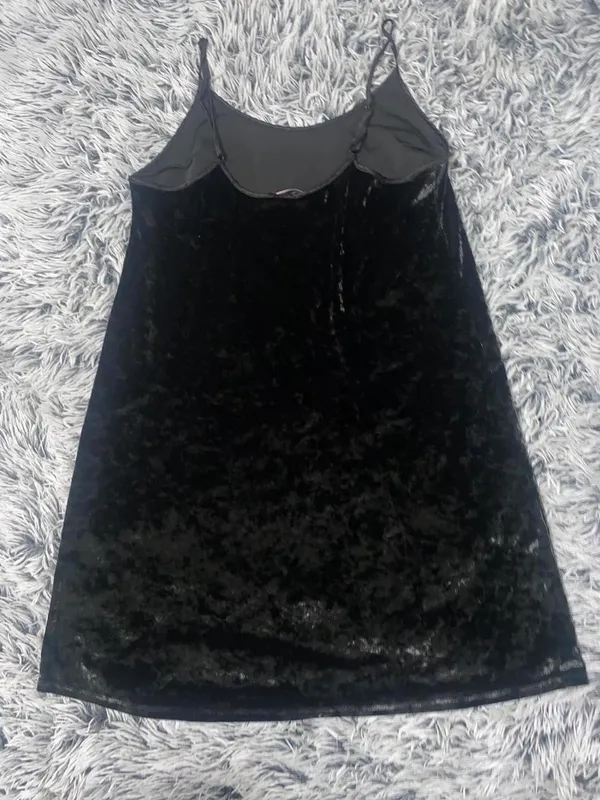 Victoria's Secret Nightgown - Image 3