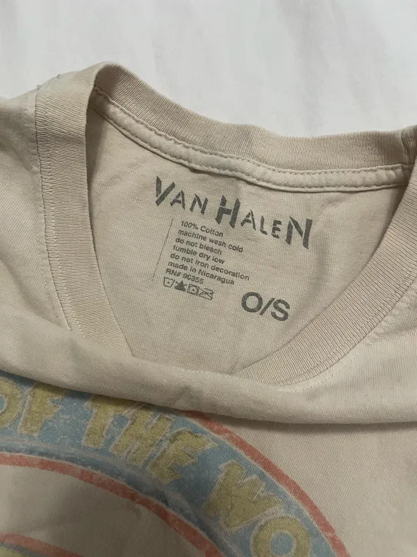 Van Halen T-Shirt Urban Outfitters - Image 3