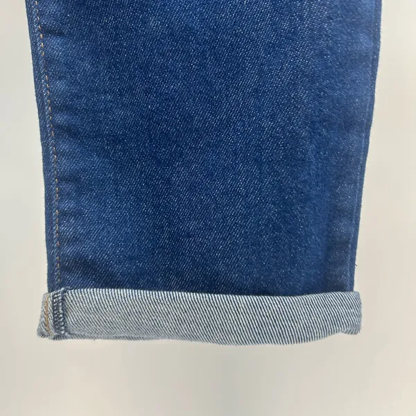 NW5 Levi's Women's Boyfriend Jeans in Deep Blue 29x30 - Image 6