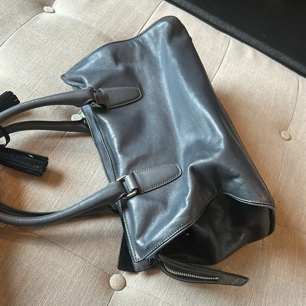 COACH Chelsea Carryall Purse‎ Pleated Grey Patent Black Leather Tassel - Image 7