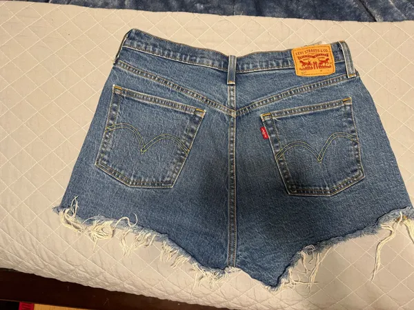 Levi’s Jean Denim Shorts 501 - Image 4